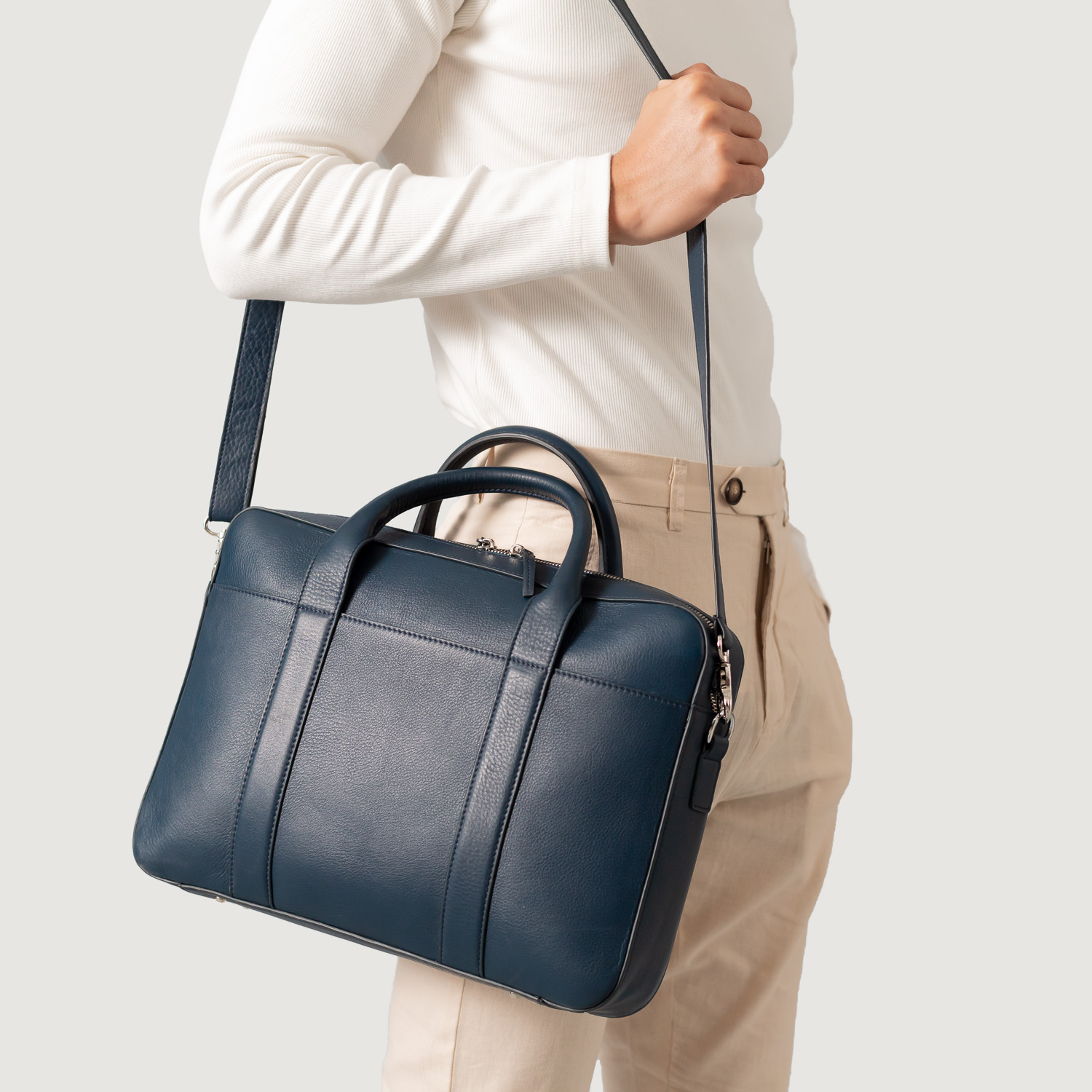 Blue leather messenger online bag